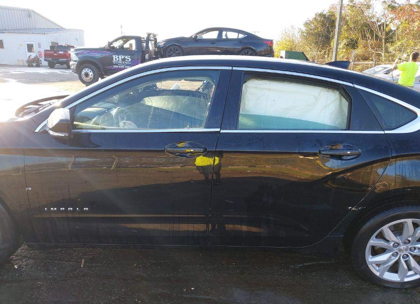 Photo 14 of 2019 Chevrolet Impala LT (VIN 2G11Z5S31K9115738)