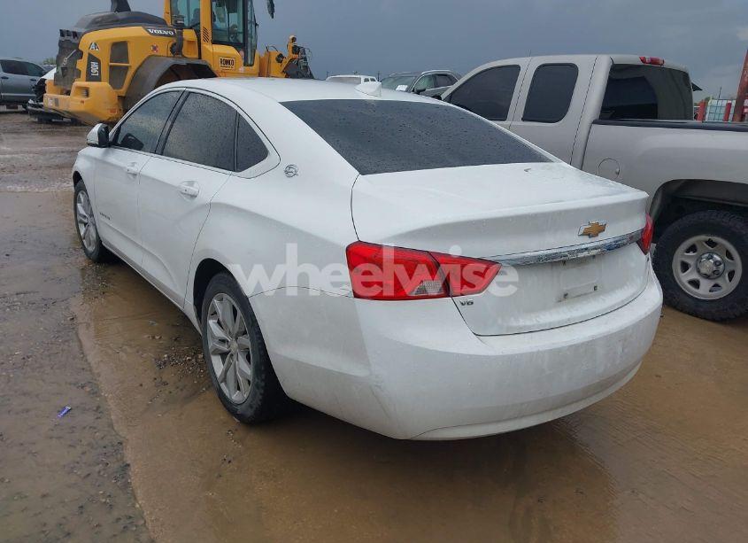 Photo 3 of 2019 Chevrolet Impala LT (VIN 2G11Z5S32K9101931)