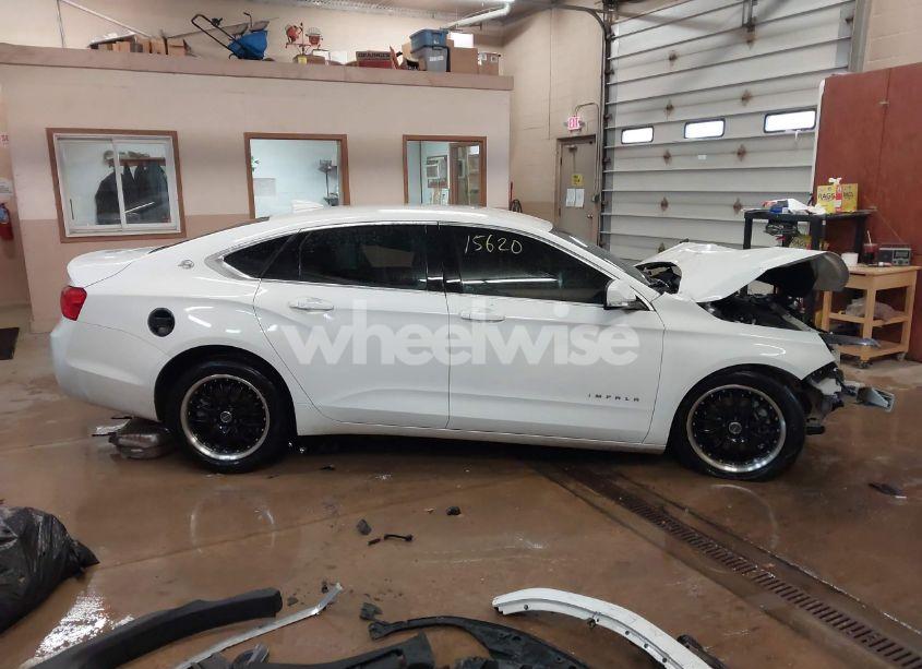 Photo 14 of 2019 Chevrolet Impala LT (VIN 2G11Z5S32K9121239)