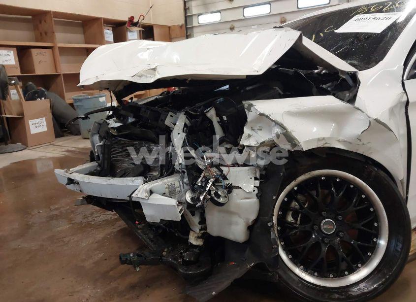 Photo 6 of 2019 Chevrolet Impala LT (VIN 2G11Z5S32K9121239)