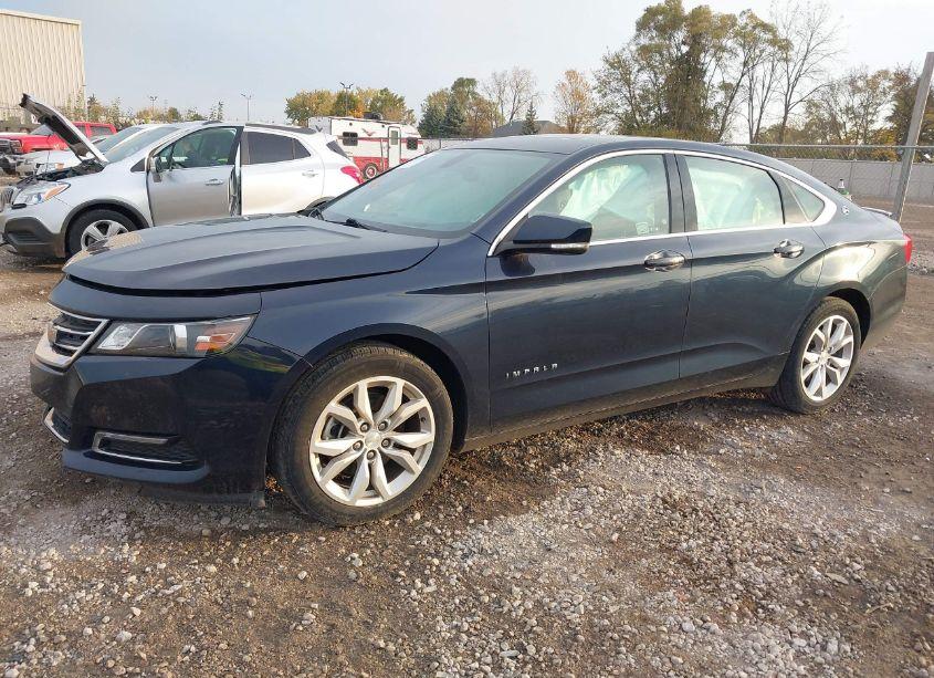 Photo 2 of 2019 Chevrolet Impala LT (VIN 2G11Z5S32K9123203)