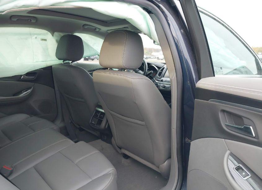 Photo 8 of 2019 Chevrolet Impala LT (VIN 2G11Z5S32K9123203)