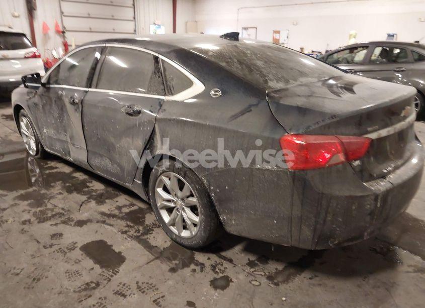 Photo 3 of 2019 Chevrolet Impala LT (VIN 2G11Z5S32K9158596)