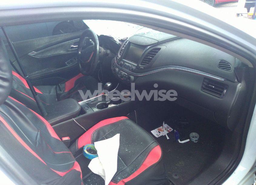 Photo 5 of 2020 Chevrolet Impala FWD LT (VIN 2G11Z5S32L9102370)