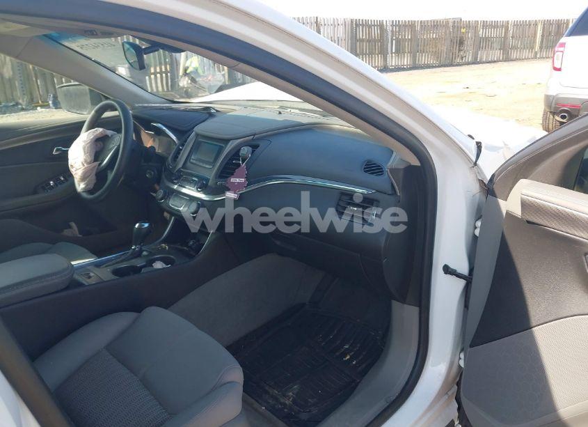 Photo 5 of 2017 Chevrolet Impala LS (VIN 2G11Z5S33H9101235)