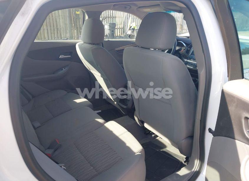 Photo 8 of 2017 Chevrolet Impala LS (VIN 2G11Z5S33H9101235)