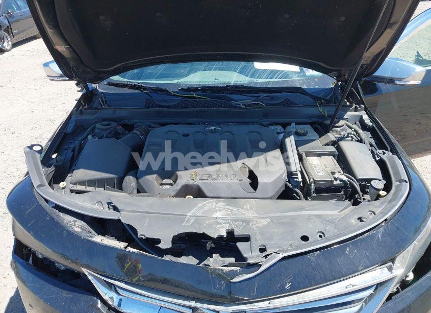 Photo 10 of 2019 Chevrolet Impala LT (VIN 2G11Z5S33K9103669)