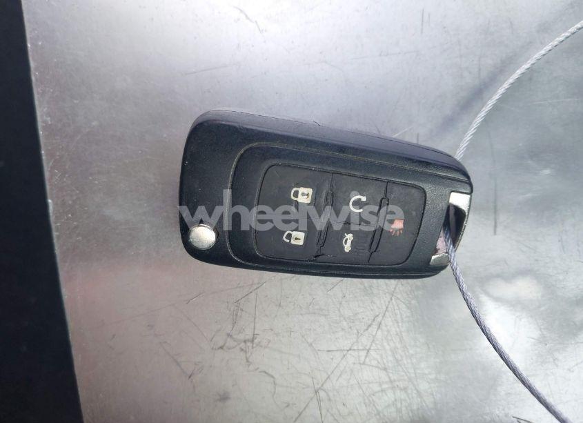 Photo 11 of 2019 Chevrolet Impala LT (VIN 2G11Z5S34K9107410)