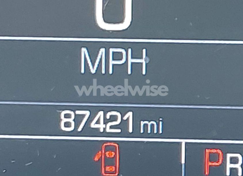 Photo 16 of 2019 Chevrolet Impala LT (VIN 2G11Z5S34K9107410)