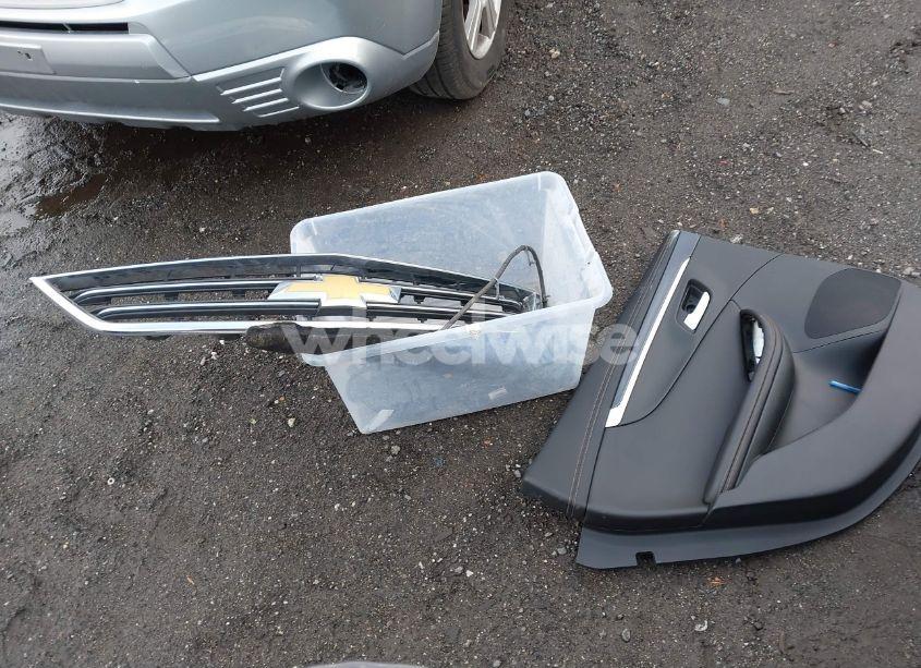 Photo 12 of 2019 Chevrolet Impala LT (VIN 2G11Z5S34K9111103)