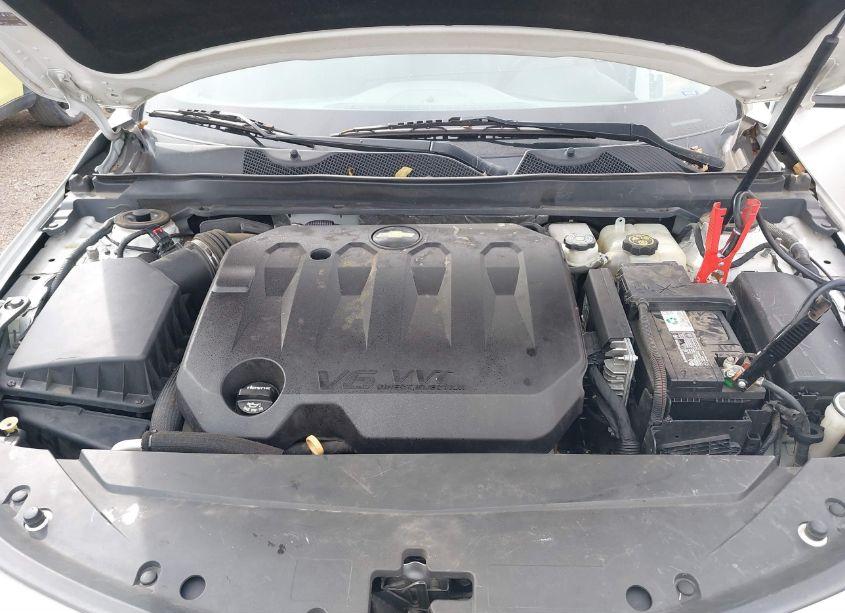 Photo 10 of 2019 Chevrolet Impala LT (VIN 2G11Z5S34K9112994)