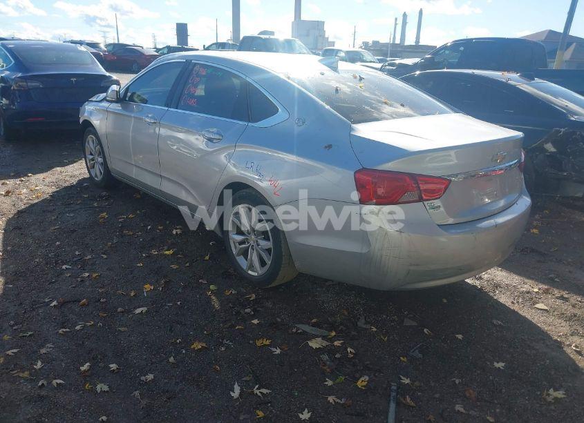 Photo 3 of 2019 Chevrolet Impala LT (VIN 2G11Z5S34K9114650)