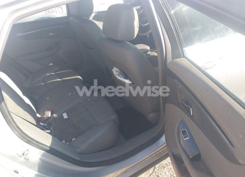 Photo 8 of 2019 Chevrolet Impala LT (VIN 2G11Z5S34K9114650)