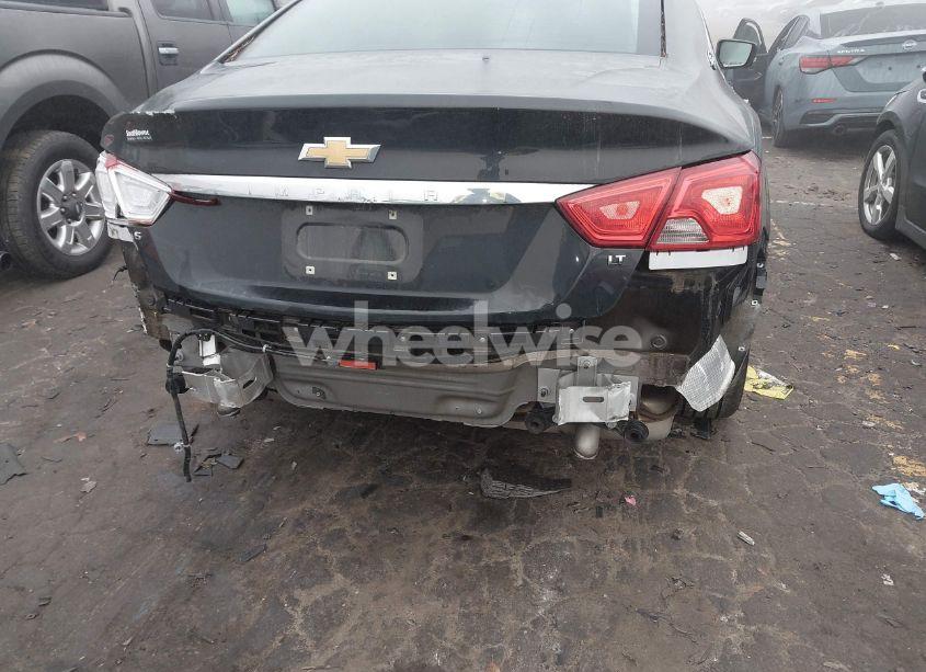 Photo 6 of 2019 Chevrolet Impala LT (VIN 2G11Z5S34K9122358)