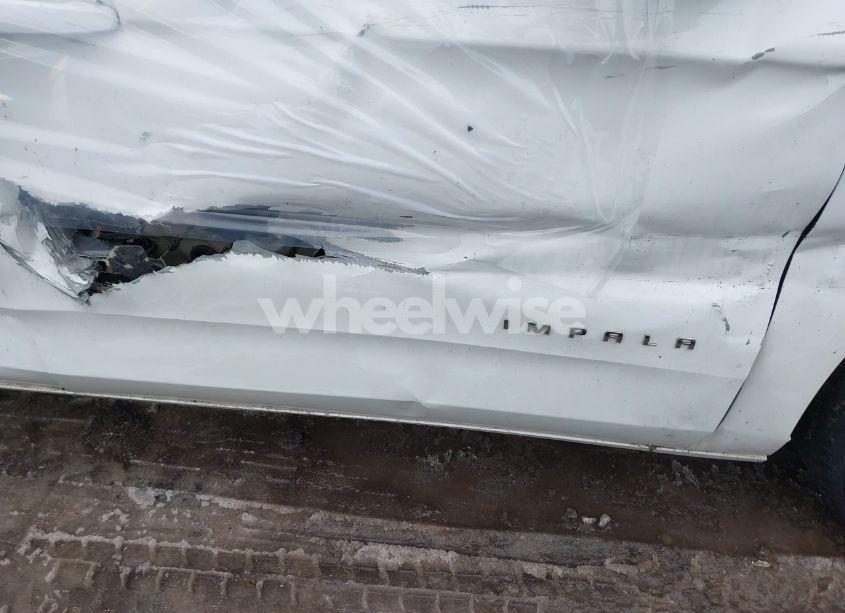 Photo 6 of 2019 Chevrolet Impala LT (VIN 2G11Z5S36K9138108)