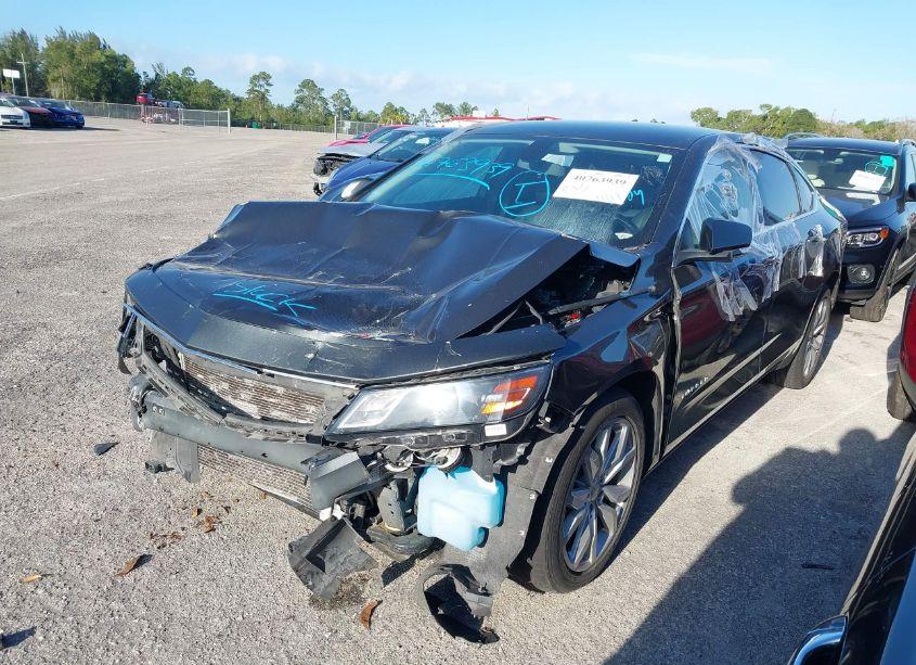 Photo 2 of 2019 Chevrolet Impala LT (VIN 2G11Z5S36K9149089)
