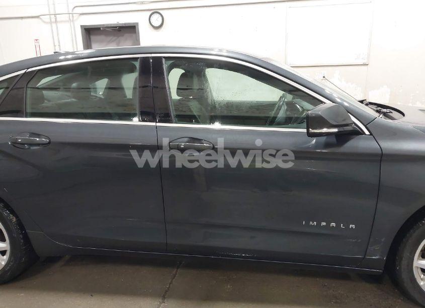 Photo 13 of 2019 Chevrolet Impala LT (VIN 2G11Z5S38K9130009)