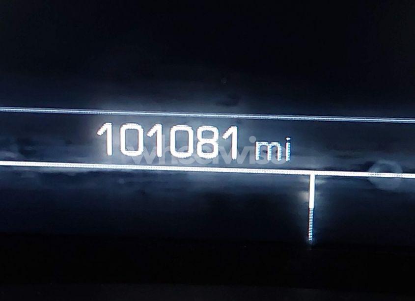 Photo 15 of 2019 Chevrolet Impala LT (VIN 2G11Z5S38K9130009)