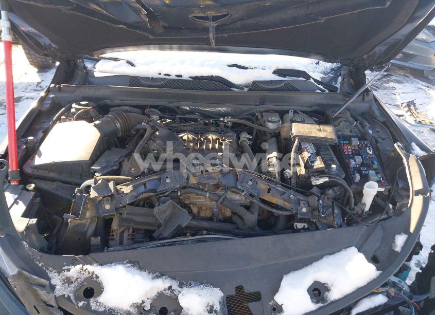 Photo 10 of 2019 Chevrolet Impala LT (VIN 2G11Z5S38K9132052)