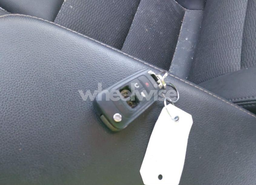 Photo 11 of 2019 Chevrolet Impala LT (VIN 2G11Z5S38K9132052)