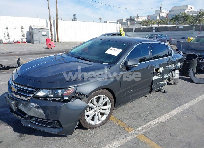 Photo 2 of 2019 Chevrolet Impala LT (VIN 2G11Z5S38K9135713)