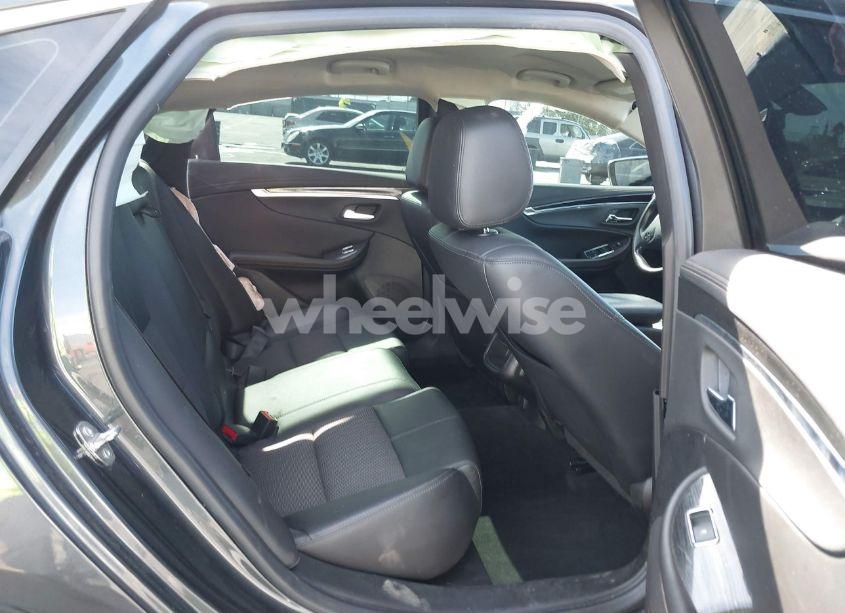 Photo 8 of 2019 Chevrolet Impala LT (VIN 2G11Z5S38K9135713)