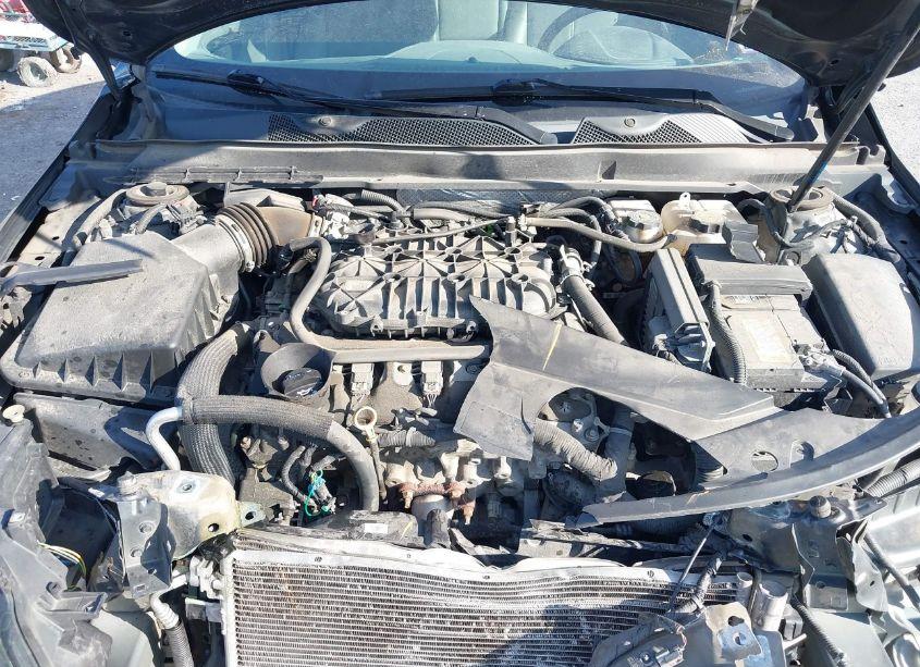 Photo 10 of 2019 Chevrolet Impala LT (VIN 2G11Z5S39K9134893)