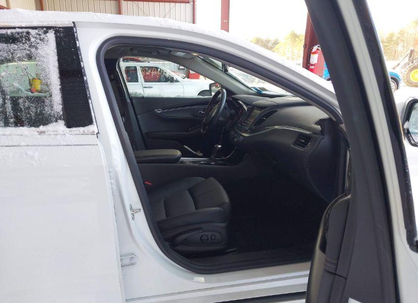 Photo 5 of 2020 Chevrolet Impala FWD LT (VIN 2G11Z5S3XL9105520)