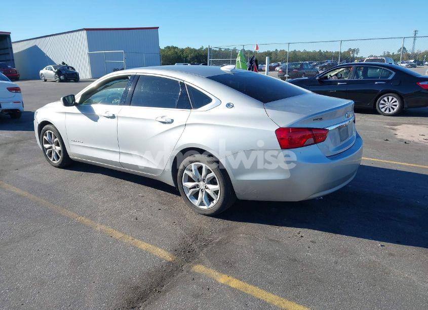 Photo 3 of 2019 Chevrolet Impala LT (VIN 2G11Z5SA0K9142444)