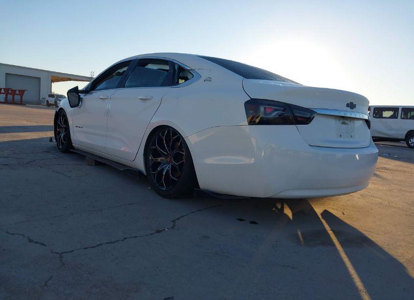 Photo 3 of 2019 Chevrolet Impala LT (VIN 2G11Z5SA1K9123515)