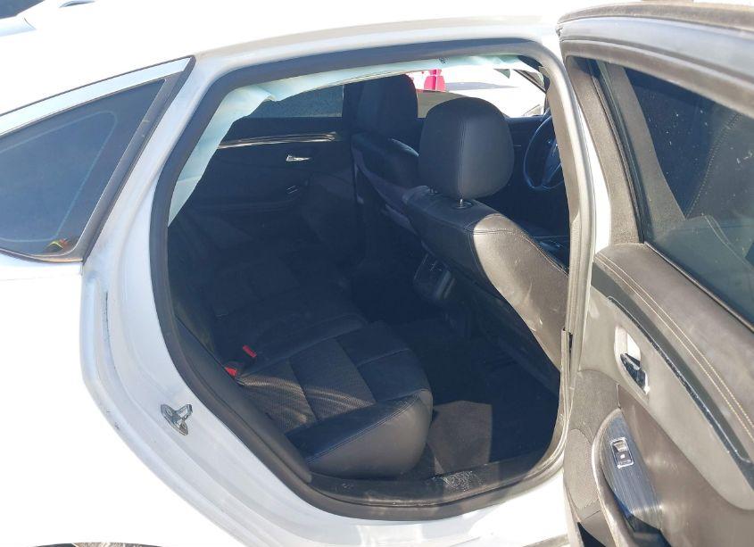 Photo 8 of 2019 Chevrolet Impala LT (VIN 2G11Z5SA1K9123515)