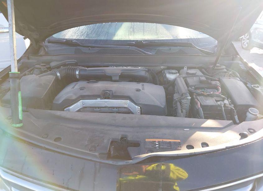 Photo 10 of 2019 Chevrolet Impala LT (VIN 2G11Z5SA2K9136306)