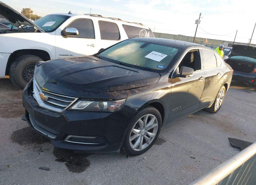Photo 2 of 2019 Chevrolet Impala LT (VIN 2G11Z5SA2K9136306)