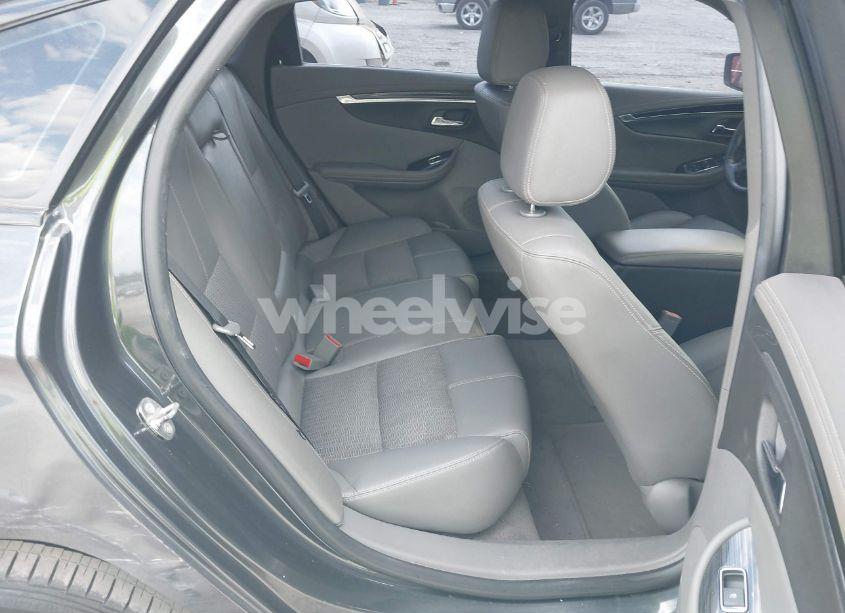 Photo 8 of 2019 Chevrolet Impala LT (VIN 2G11Z5SA4K9142334)