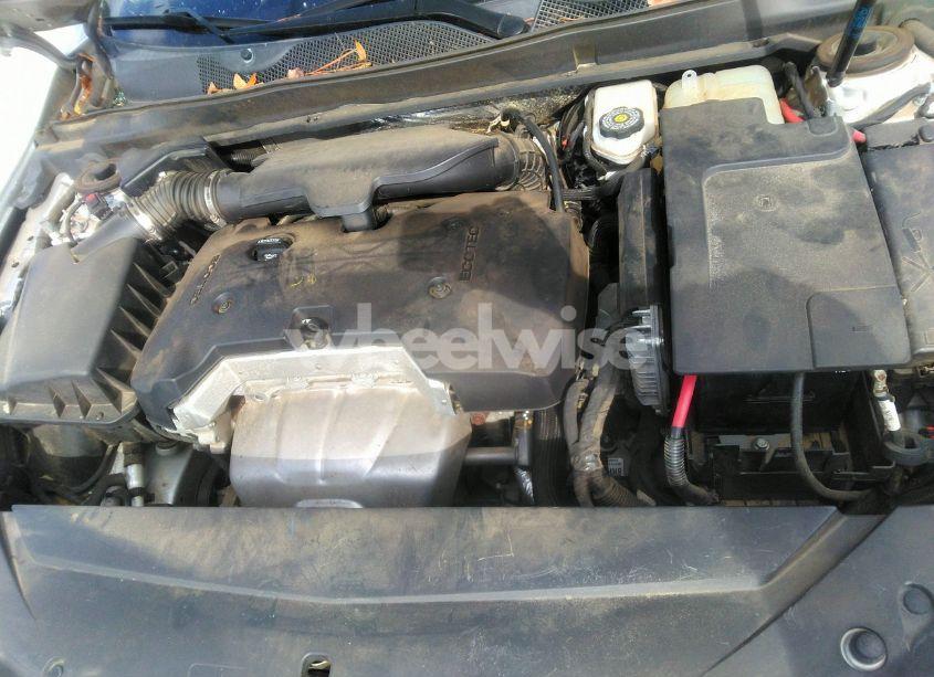 Photo 10 of 2019 Chevrolet Impala LT (VIN 2G11Z5SA4K9154452)