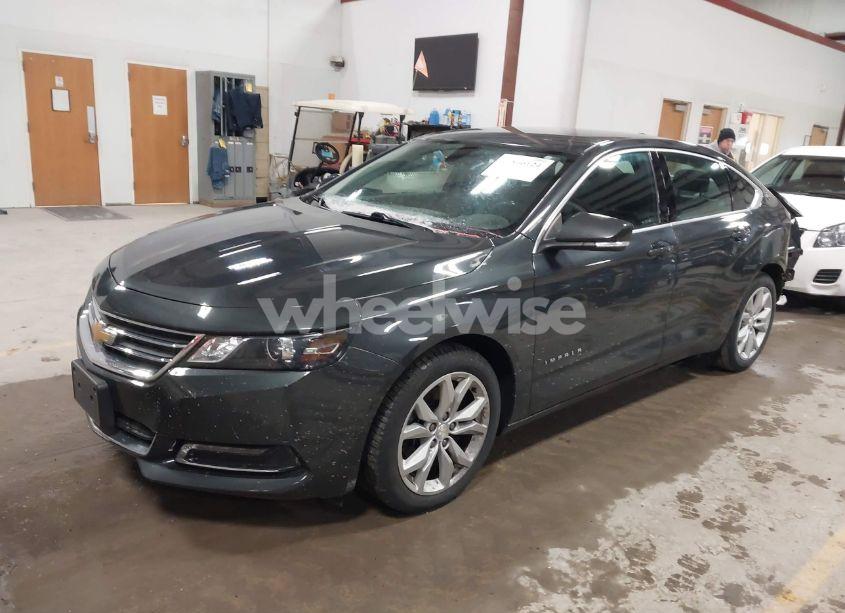 Photo 2 of 2019 Chevrolet Impala LT (VIN 2G11Z5SA8K9147469)