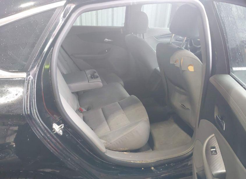 Photo 8 of 2015 Chevrolet Impala LS (VIN 2G11Z5SL0F9228974)