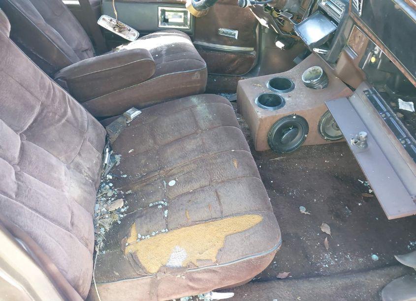 Photo 5 of 1983 Chevrolet Caprice CLASSIC (VIN 2G1AN69HXD1265352)