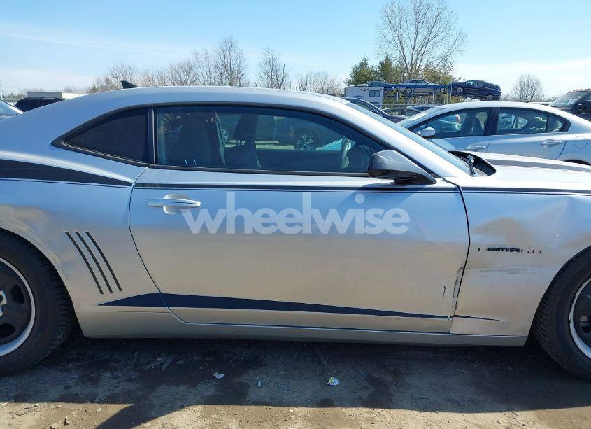 Photo 13 of 2012 Chevrolet Camaro 2LS (VIN 2G1FA1E30C9172421)