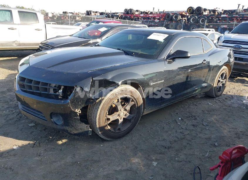 Photo 2 of 2013 Chevrolet Camaro 2LS (VIN 2G1FA1E30D9149397)