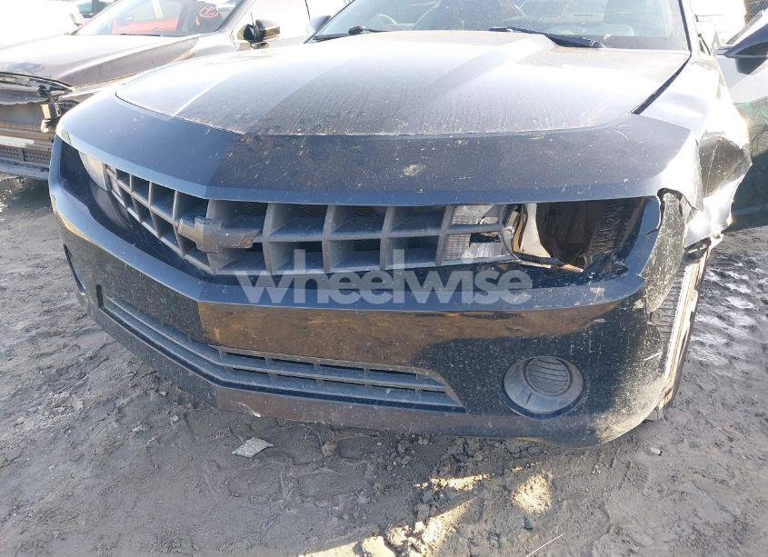 Photo 6 of 2013 Chevrolet Camaro 2LS (VIN 2G1FA1E30D9149397)