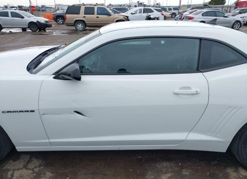 Photo 14 of 2014 Chevrolet Camaro 2LS (VIN 2G1FA1E30E9129748)