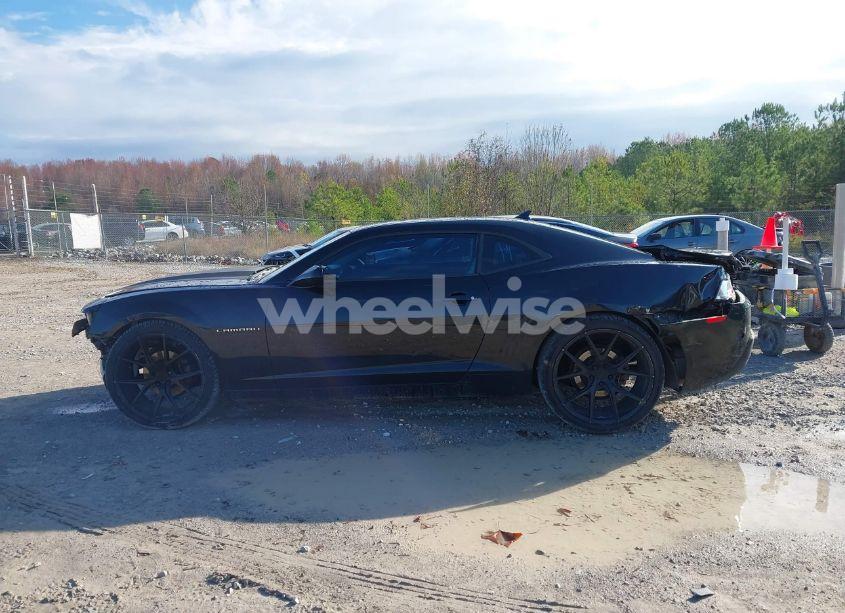 Photo 14 of 2014 Chevrolet Camaro 2LS (VIN 2G1FA1E30E9132357)