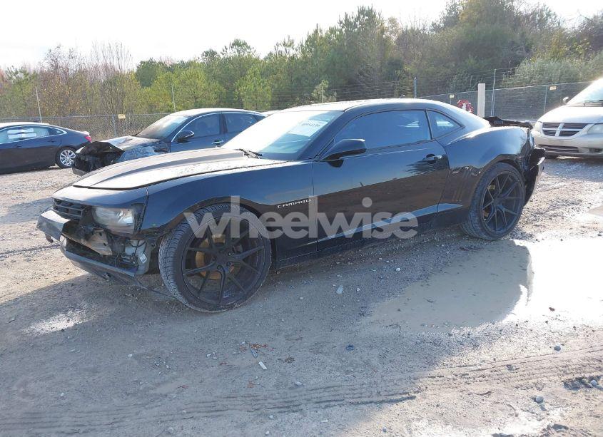 Photo 2 of 2014 Chevrolet Camaro 2LS (VIN 2G1FA1E30E9132357)