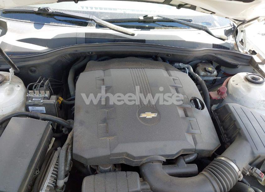 Photo 10 of 2014 Chevrolet Camaro 2LS (VIN 2G1FA1E30E9208157)