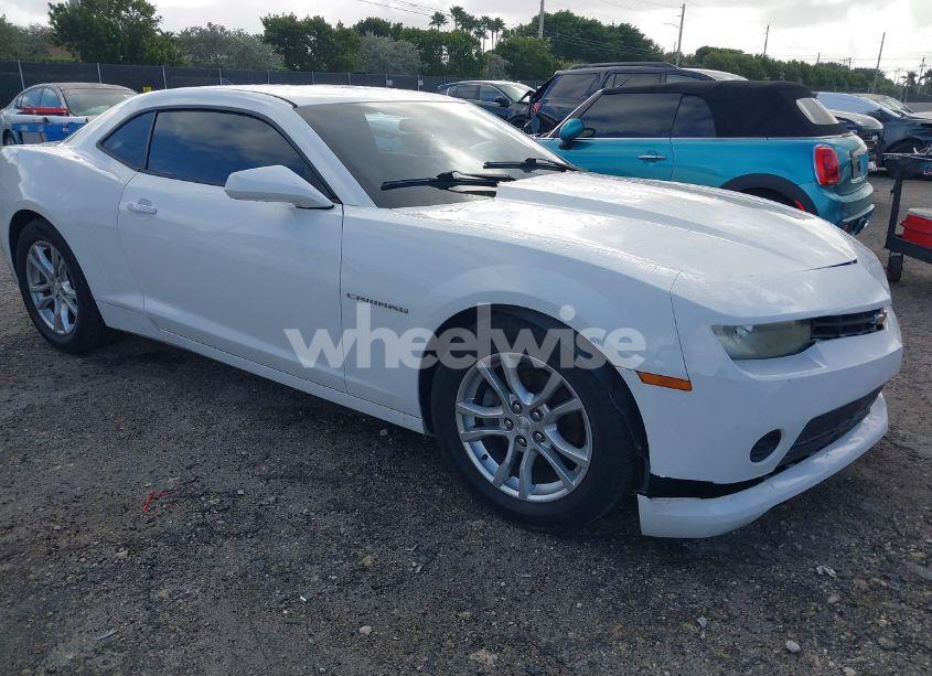 2014 Chevrolet Camaro 2LS (VIN 2G1FA1E30E9302006) main photo