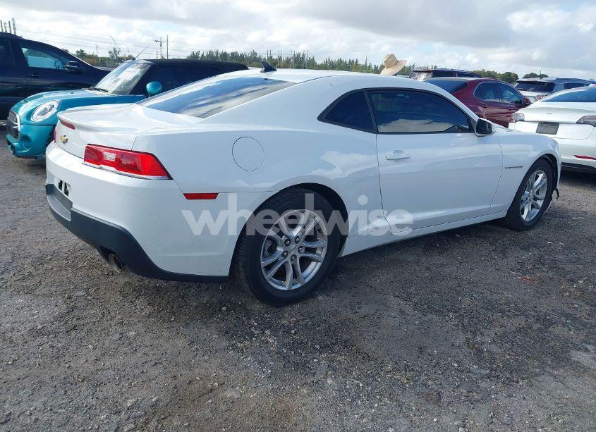 Photo 4 of 2014 Chevrolet Camaro 2LS (VIN 2G1FA1E30E9302006)