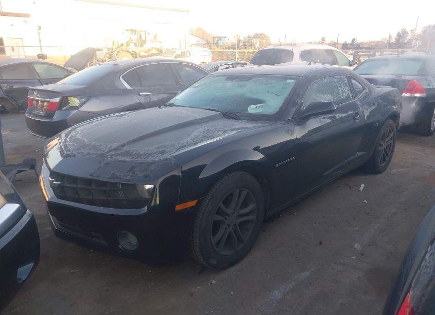 Photo 2 of 2012 Chevrolet Camaro 2LS (VIN 2G1FA1E32C9131630)