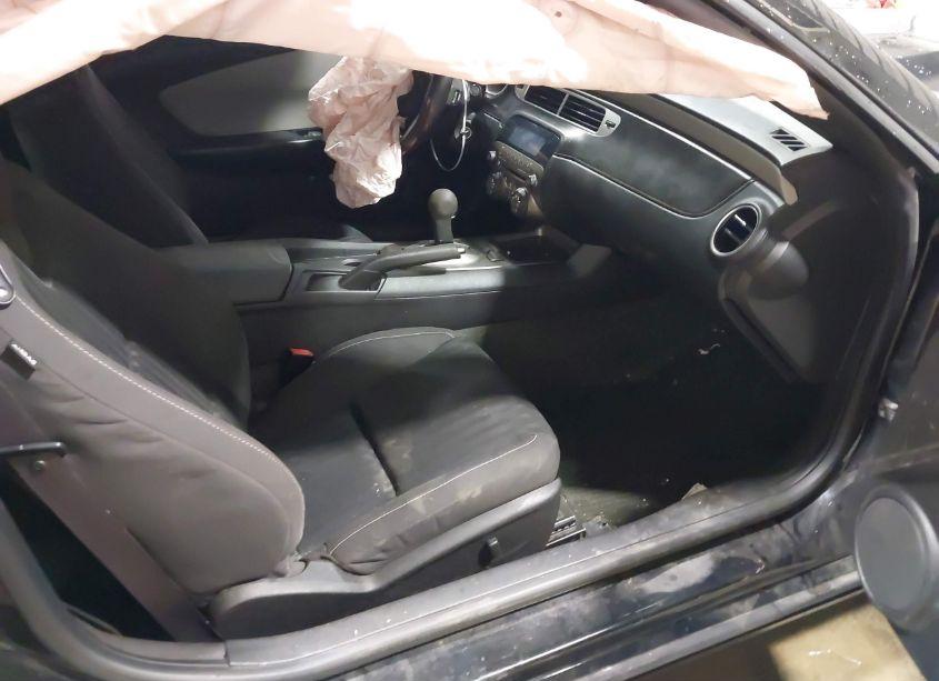 Photo 5 of 2012 Chevrolet Camaro 2LS (VIN 2G1FA1E32C9153059)