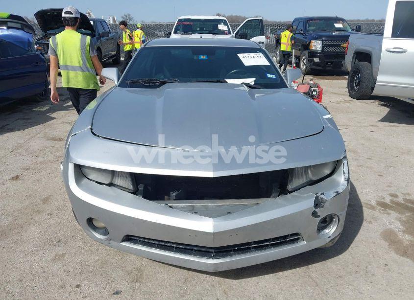 Photo 12 of 2013 Chevrolet Camaro 2LS (VIN 2G1FA1E32D9131600)